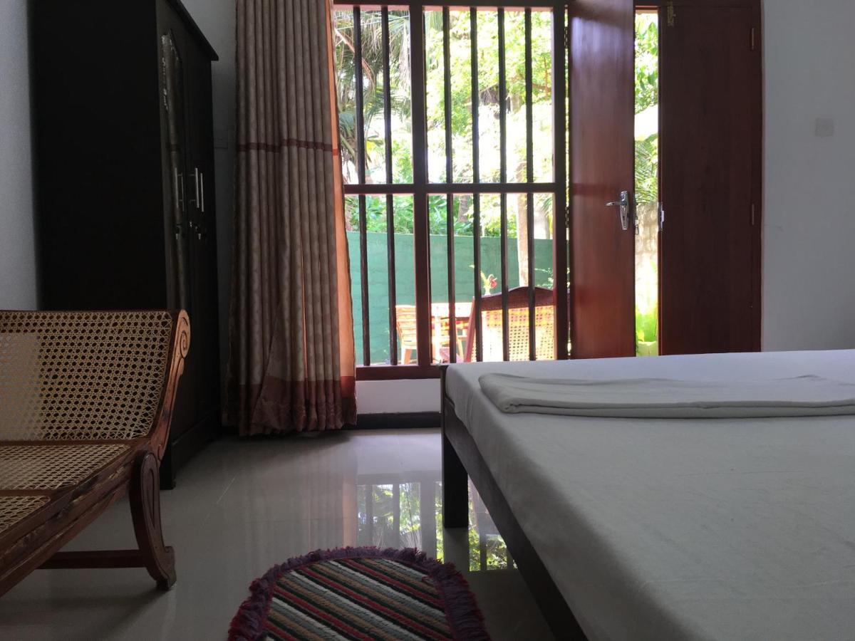 Anthony Guesthouse Hikkaduwa Zewnętrze zdjęcie